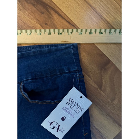 Gloria Vanderbilt Pull On Denim Jeans 18 Short Slimming Panel Amanda Vermont NWT - Picture 6 of 16